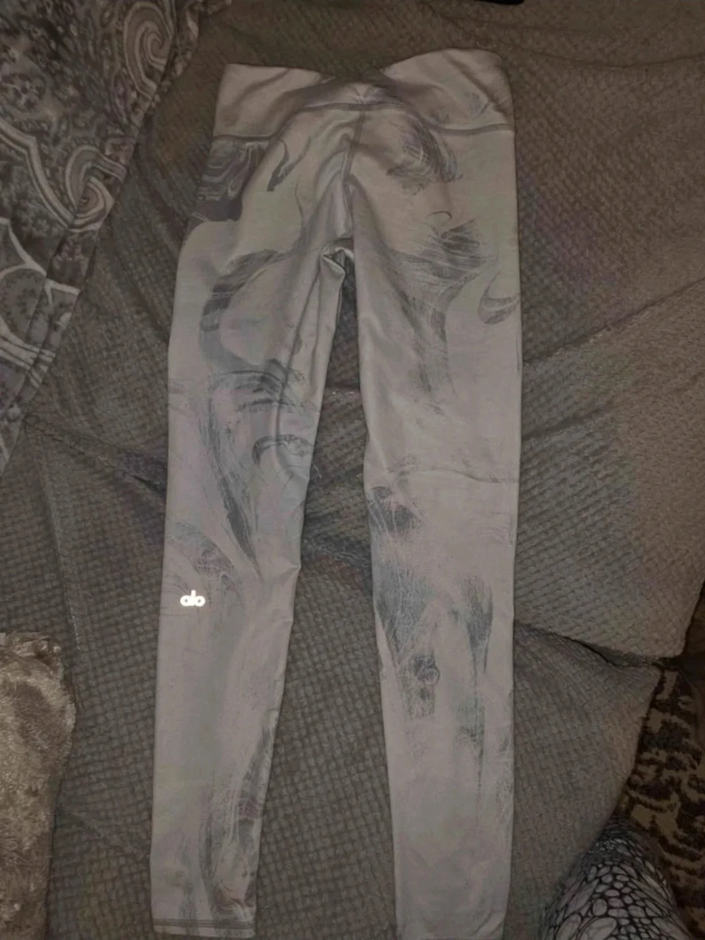 ALO Yoga Marble Airbrish Leggings